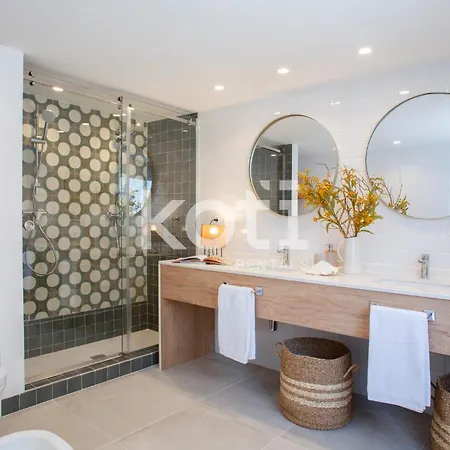 Villa Koti - El Carreton *