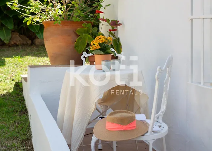 Koti - El Carreton Villa