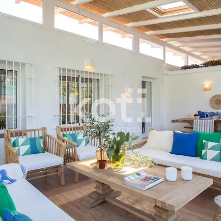 Villa Koti - El Carreton