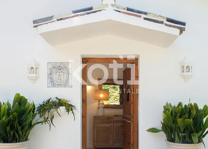 Villa Koti - El Carreton